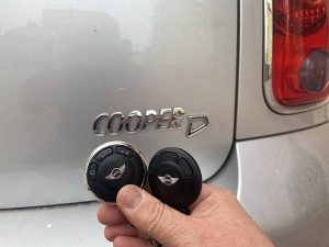 MINI COOPER COUNTRYMAN